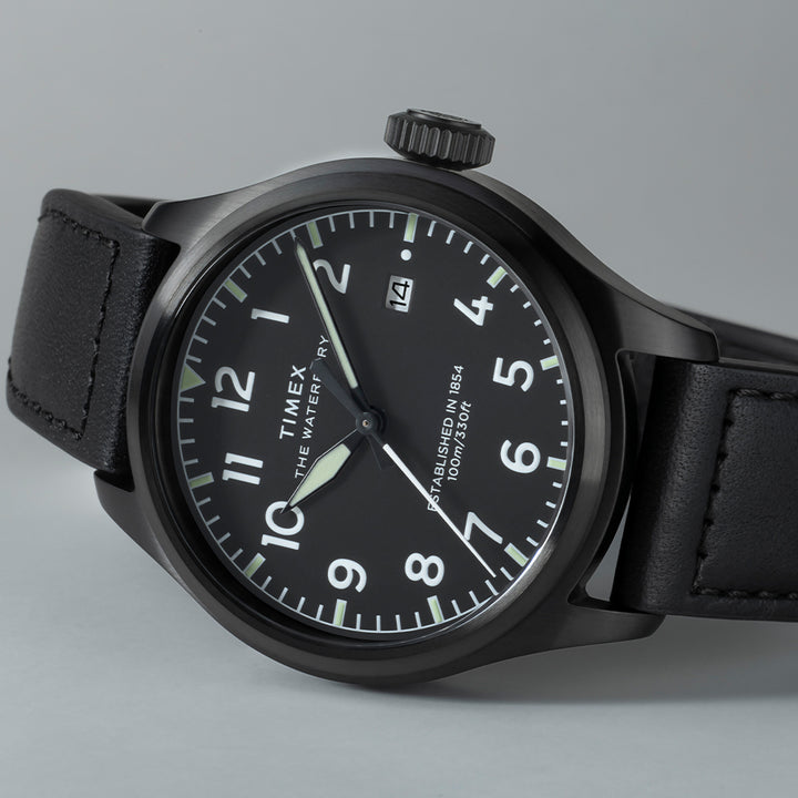 Waterbury Ace Date 41mm Leather Band