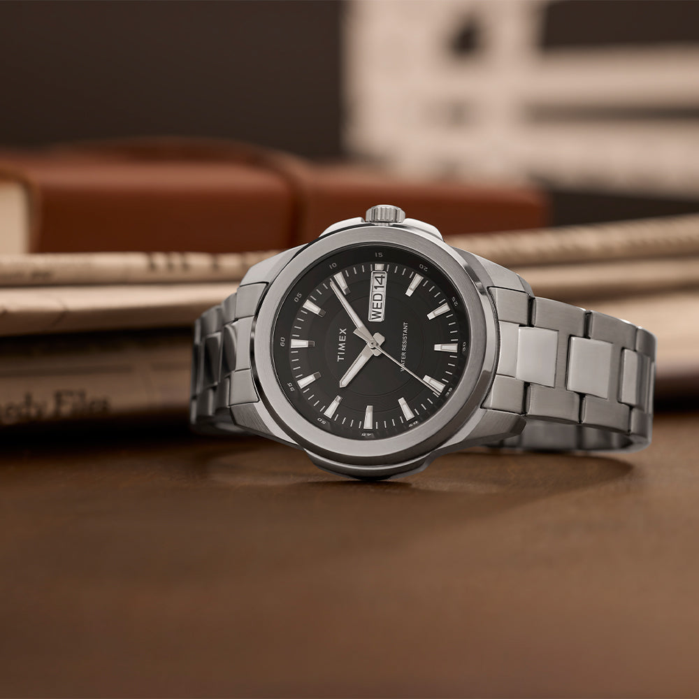 Essex Avenue Day-Date 45mm Stainless Steel Band