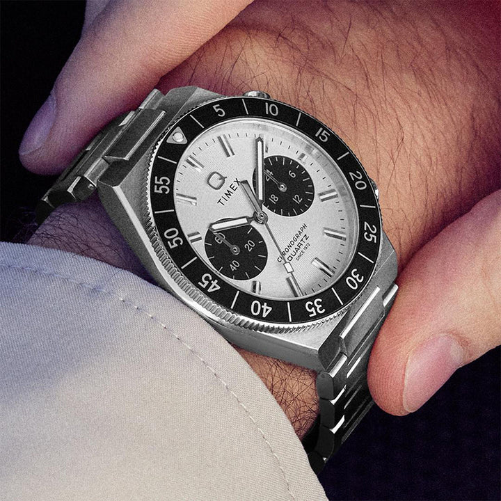 Q Timex Continental Chronograph 40mm Stainless Steel Band