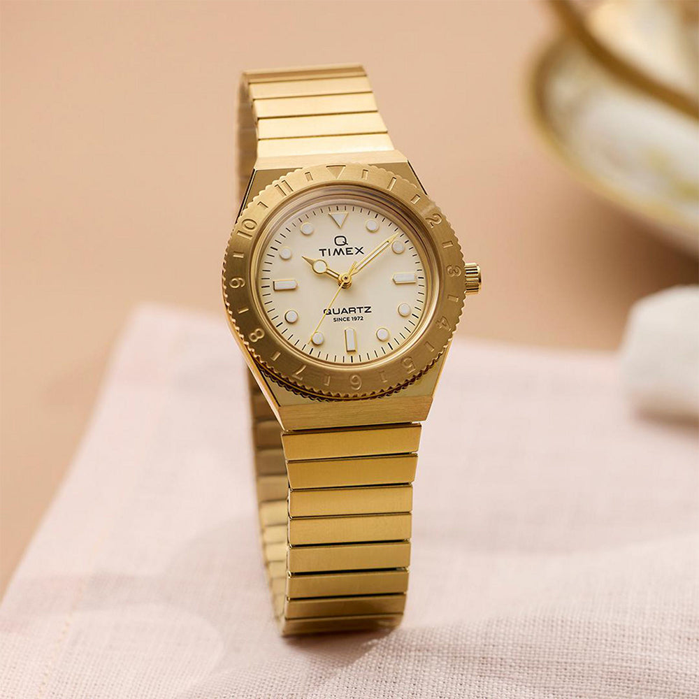 Q Timex Mini 3-Hand 30mm Stainless Steel Band