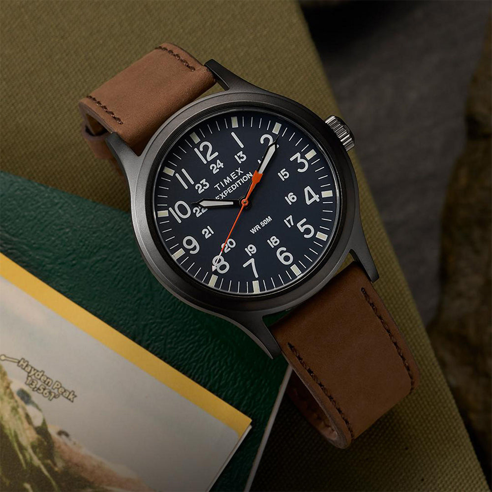 Expedition Scout 3-Hand 40mm Leather Band