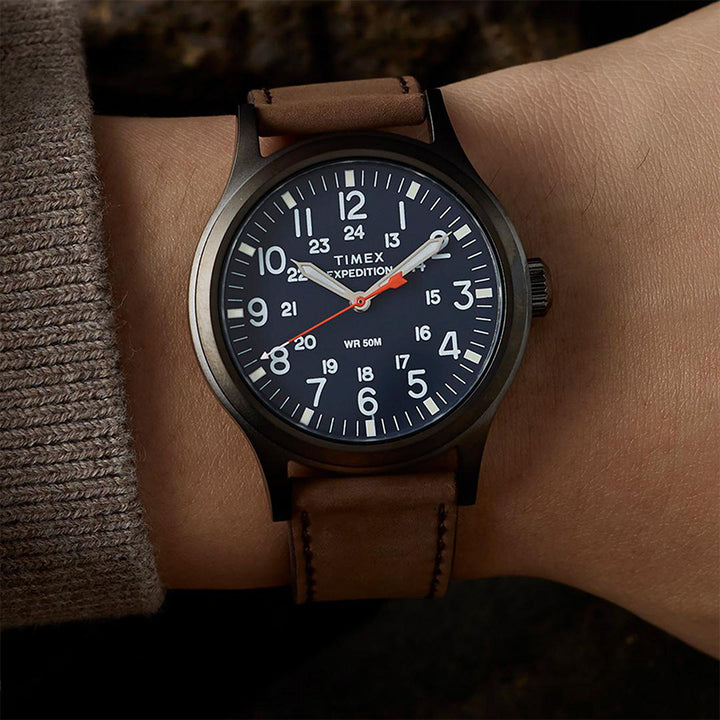 Expedition Scout 3-Hand 40mm Leather Band